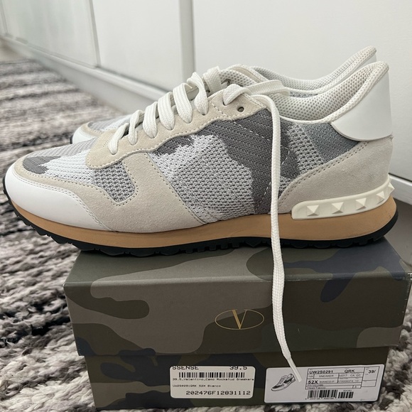Valentino Rockrunner Sneakers - 39.5 - Picture 5 of 8